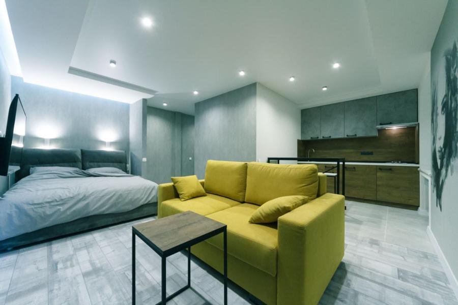 Apartamento Hotrent Olympic Kiev Exterior foto